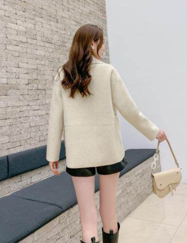 冬季新款，菠萝呢外套，女装，艾伊贝雪