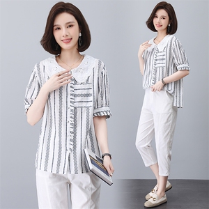 大量现货优雅翻领小衫2023夏装新款女士宽松条纹洋气上衣绣花镂空