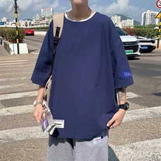 宝蓝色