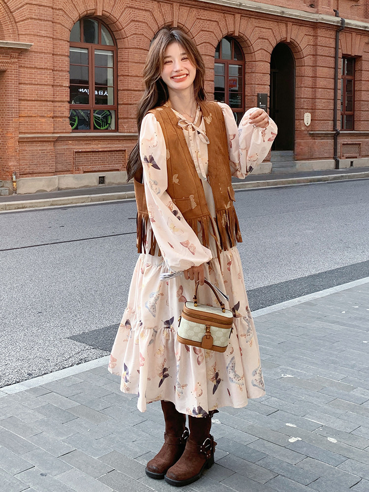 美拉德穿搭印花马甲外套配碎花连衣裙女2025春秋独特好看长裙套装,女装套装/套裙,帛锦泉