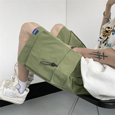 军绿色