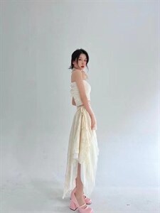 不规则针织抹胸上衣图片