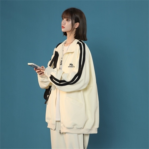 XZ301A TZ07中性撞色条纹学生休闲套装上衣P68控88 裤子P50控68图片