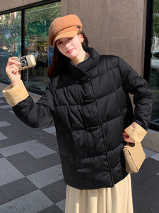 加厚新中式纯色翻袖短款宽松羽绒服女图片