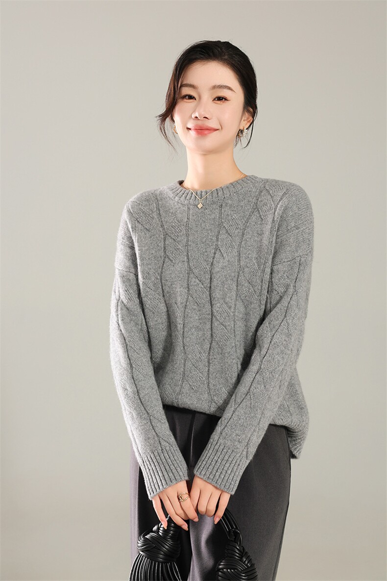 时尚百搭女士羊毛圆领大麻花打底衫显瘦保暖秋冬季必备单品,女装羊毛衫,鹿一羊绒