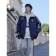 藏青色