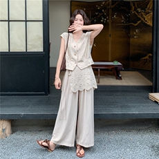 2026夏季新款轻熟老钱风V领马甲蕾丝拼接阔腿裤两件套套装，女装套装/套裙，冬木谷雨
