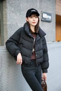 现货高品质标90白鸭绒羽绒服图片