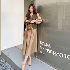 秋季连衣裙皮马甲时尚两件套女