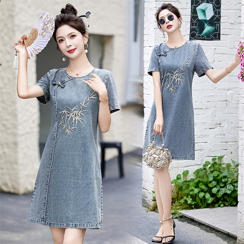 新中式国风牛仔连衣裙女薄款2025夏季新款复古刺绣修身显瘦高级感，女装连衣裙，沁沁公主