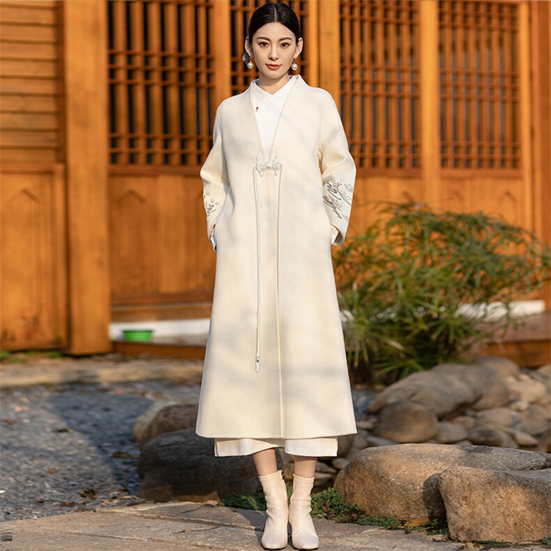 2025年复古春季新款双面呢新中式减龄气质毛呢大衣百搭通勤外套,女装毛呢外套,芷墨服饰