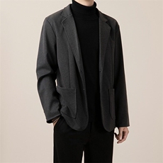 灰色西服
