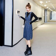 蓝色