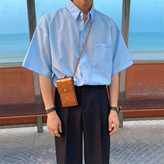 浅蓝色