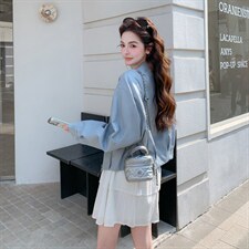 现货春季新款休闲皮衣2c098-2612p145k238，女装皮衣，2C098