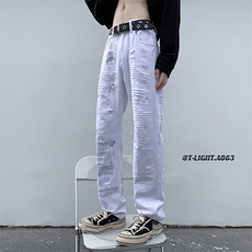 白色