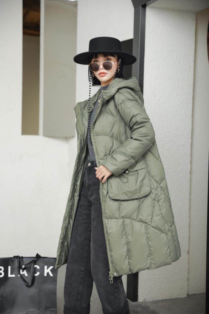 【现货】冬季新款韩版口袋装饰设计款羽绒服，女装羽绒服，得瑟空间