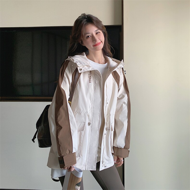 《现货新品》抽绳时尚工装拼接连帽冲锋衣短外套,女装短外套,唛多