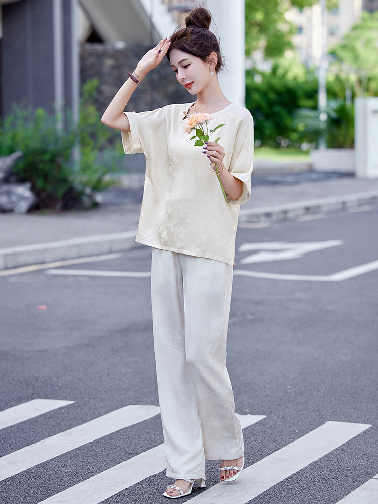 新中式国风时尚套装女2025年新款夏季复古洋气减龄改良旗袍两件件,女装套装/套裙,新依时派