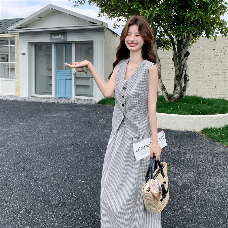 松弛感复古格子无袖马甲半身裙套装女夏季2026新款通勤气质两件套,女装套装/套裙,艾米莉亚