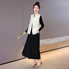 现货新中式套裙女2024年春季新款提花复古盘扣马甲连衣裙两件套，女装套装/套裙，卡杰菲