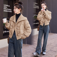 针织拼接大翻领羽绒服女短款欧洲站冬2023年新款牛角扣白鸭绒外套，女装羽绒服，曼娅璐