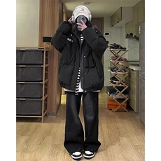 黑色