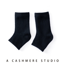 2025舒适百搭简约秋冬新款保暖软糯护脚踝羊绒针织，袜子，臻歆羊绒