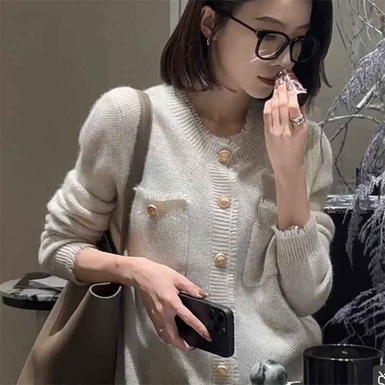 秋季新款纯色针织单排扣开衫时尚百搭图片