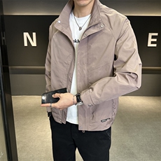 藕粉色