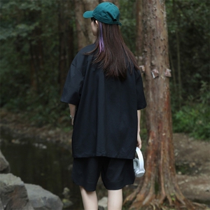 夏上新中性风简约纯色翻领衬衫短裤半袖套装男女8717-P85控价138,女小童套装搭配图片