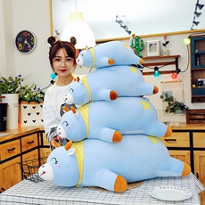 伊凡之家 趴牛抱枕