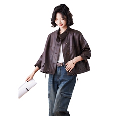 现货时尚设计感抽绳短外套女2024秋装新款今年流行小个子皮衣夹克，女装皮衣，美拉德工厂直营店