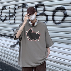 灰色