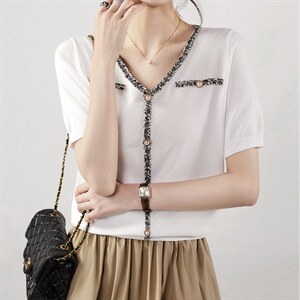 小香风冰丝上衣珍珠扣点缀清爽针织衫，女装针织衫/毛衣，美吧服饰