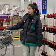 【现货】连帽撞色拼接抽绳收腰羽绒服C158-8617-P255-K358，女装羽绒服，2C158