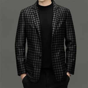BG58007新款海宁真皮皮衣男绵羊皮白鹅绒内胆羽绒外套西服修身图片