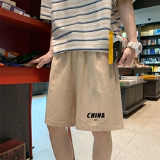 卡其色