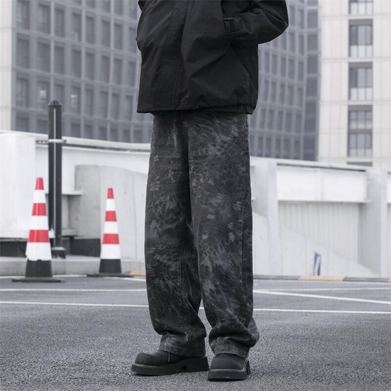 抖音品质美式高街oversize设计感蛇纹迷彩水洗弯刀裤图片