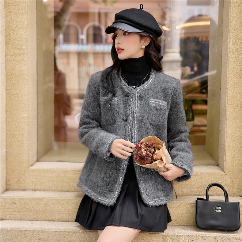 【bao款大货已出】2025新款冬装小香粗仿羊毛呢羽绒外套90%白鸭绒,女装羽绒服,雅静靓衣