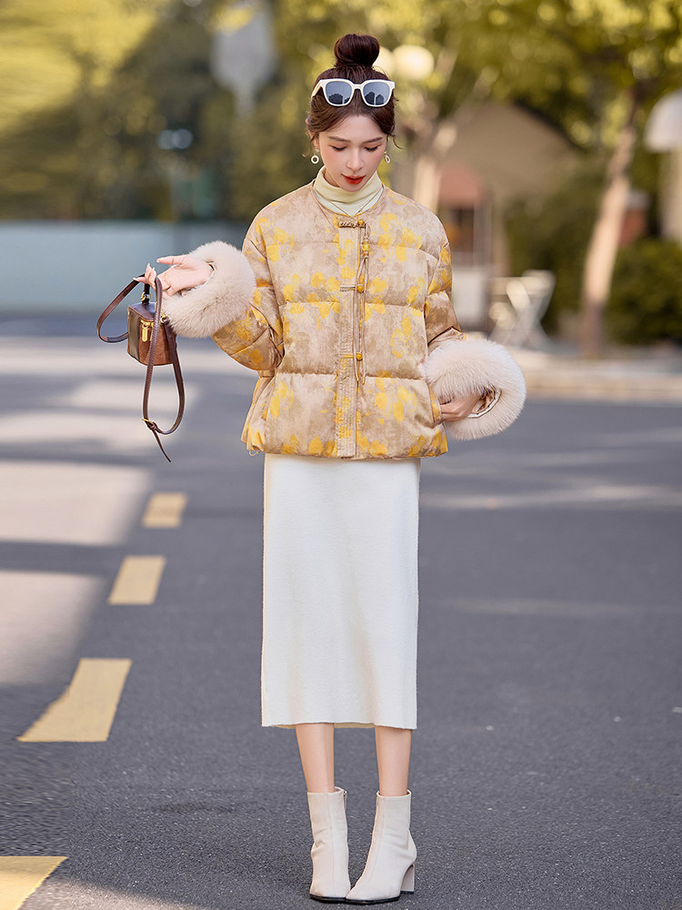 90绒。2025年冬季新中式狐狸真毛袖口拼接羽绒服外套女,女装羽绒服,E百度