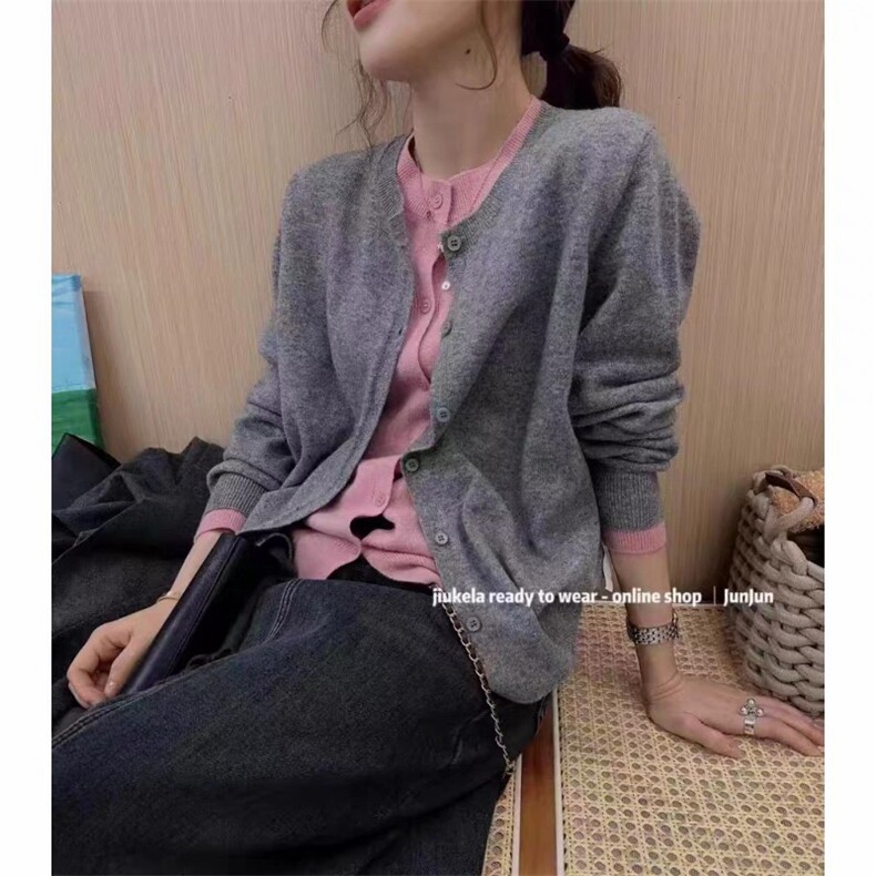 时尚百搭女士羊毛衫简约圆领纯色纽扣开衫秋冬新款保暖舒适毛衣，女装羊毛衫，斯尔特羊绒