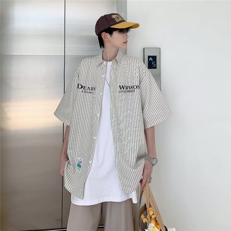 条纹短袖衬衫男夏季潮牌高级感痞帅衬衣外套宽松大码五分袖上衣服图片