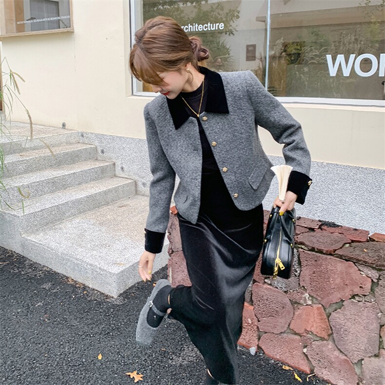 高级感羽绒小香风套装女2024年冬季新款撞色短外套丝绒半身裙直筒，女装套装/套裙，霓裳依族