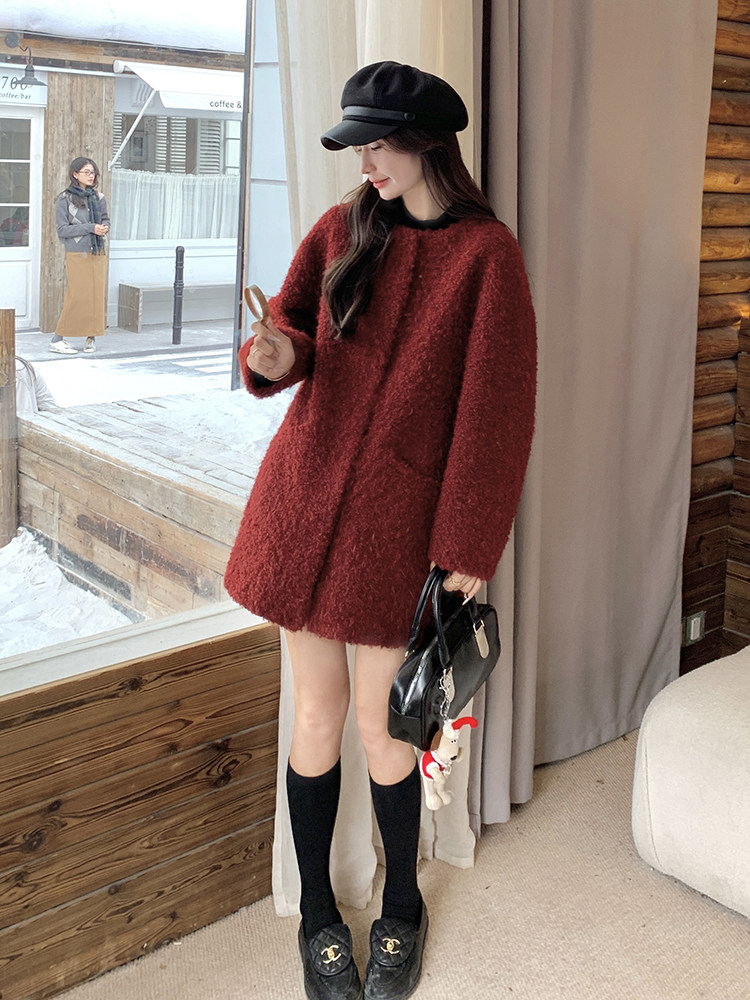 安可拉红围巾款皮毛一体羊羔毛外套女冬加厚棉服6092P225k328,女装棉衣/棉服,维壹