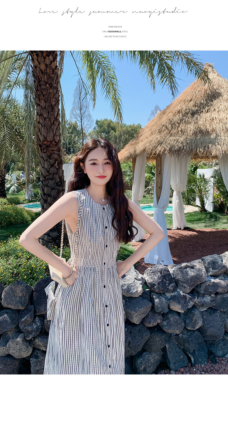 简单大方竖条纹收腰显瘦无袖连衣裙女2025夏韩系洋气单排扣背心裙,女装连衣裙,欧米莱