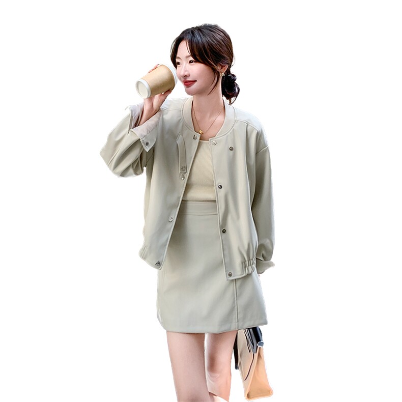 现货：秋装新款圆领夹克皮衣两件套装群2C135-6805P175K258，女装套装/套裙，2C135