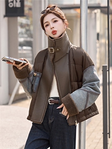牛仔拼接短款羽绒服女2025冬季新款翻领加厚保暖羽绒外套图片