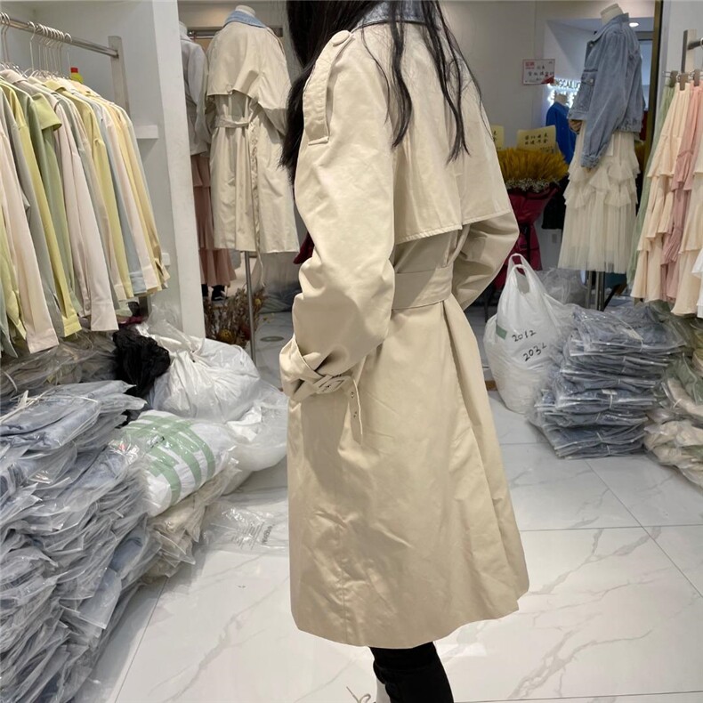 2021春装新款外套女牛仔拼接假两件时尚百搭中长款风衣，女装风衣，迷吉meeggle