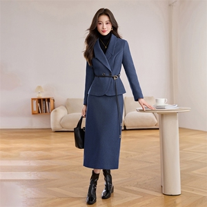 2025新款时尚气质休闲高级感显瘦减龄时尚气质背心裙套装图片